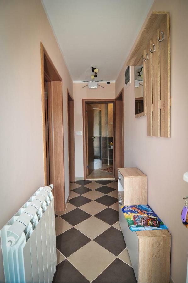 Apartment Elena Tivat Buitenkant foto